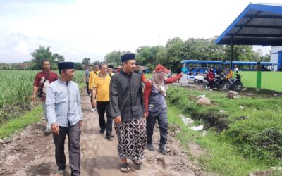 Kunjungan Bupati Ngawi ke Sistem Pertanian Integrated Farm Desa Guyung